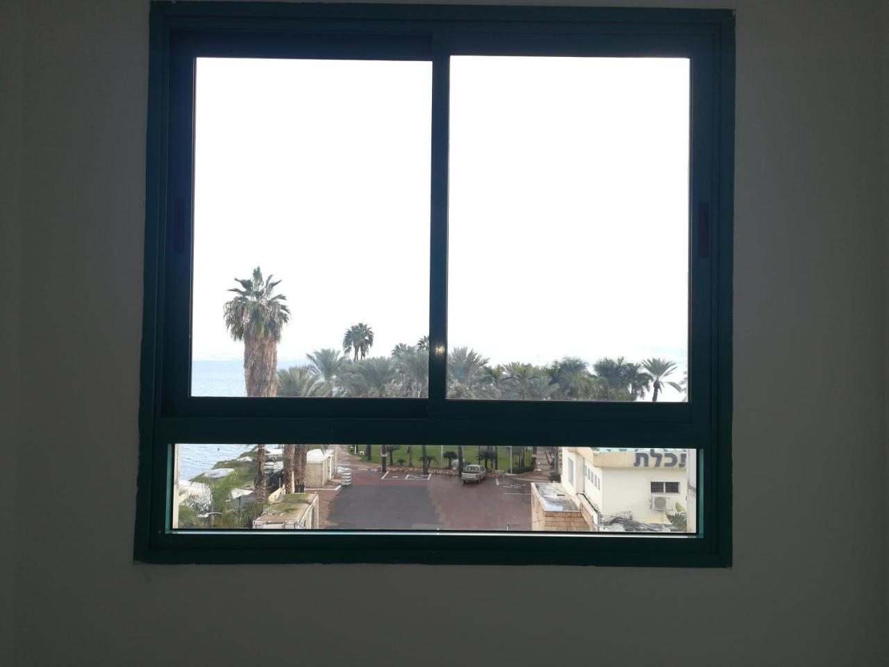 Apartment By The Lake Tiberias Bagian luar foto