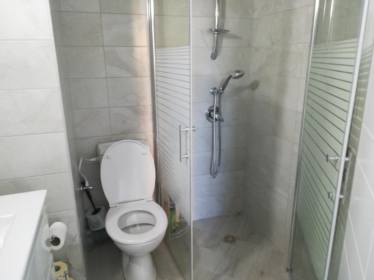 Apartment By The Lake Tiberias Bagian luar foto