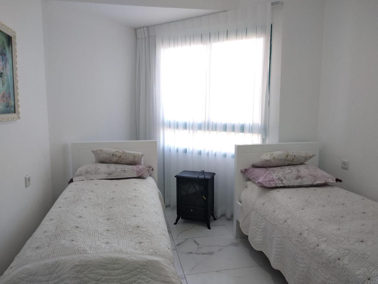Apartment By The Lake Tiberias Bagian luar foto